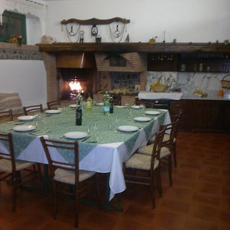 Agriturismo Il Selvello Le Versegge Exterior photo